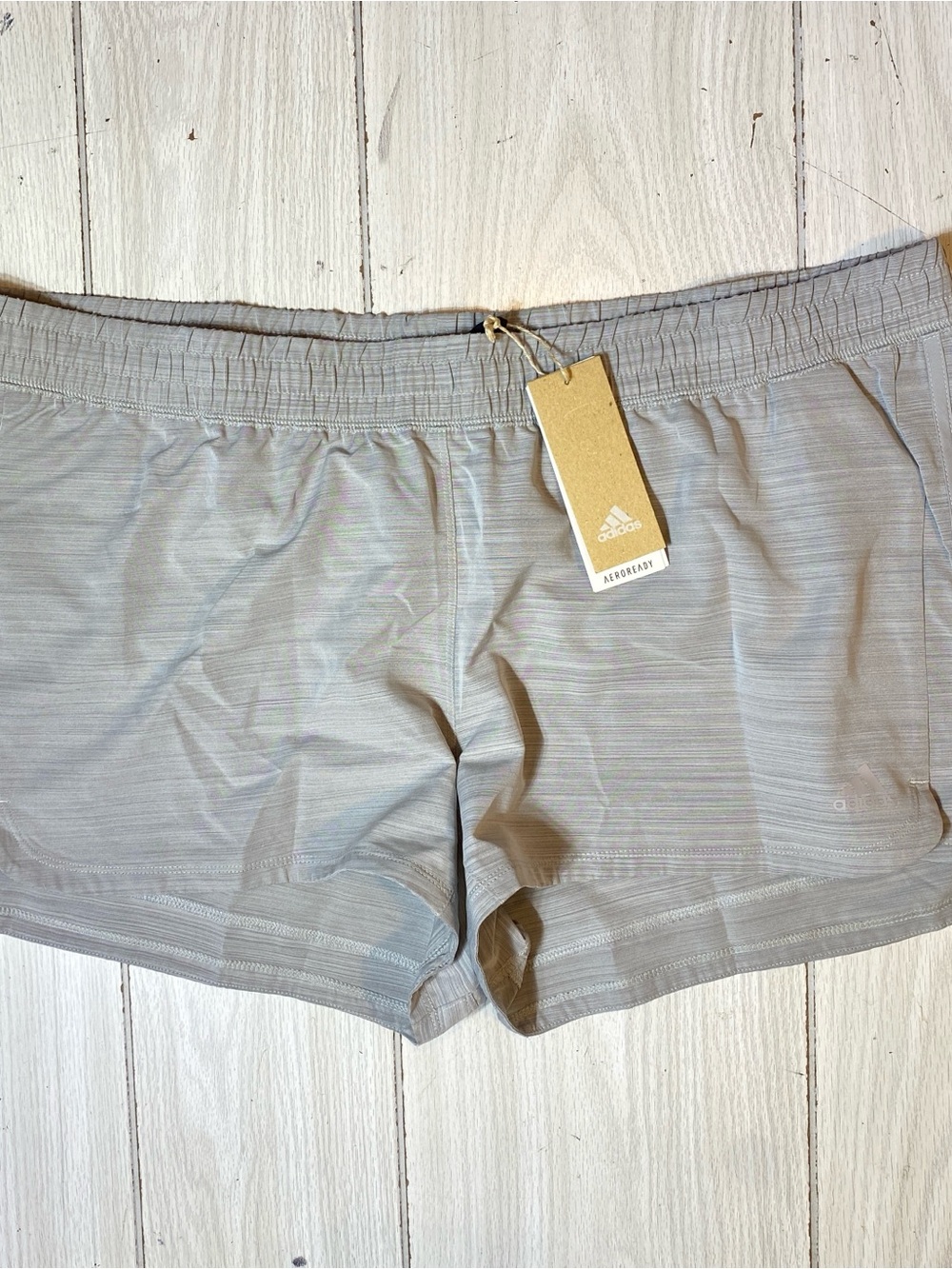 NWT Adidas HTHR WVN Pacer Training Athletic Shorts Women's XL Gray Aeroready